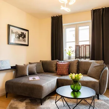 Apartmán Poschinger Carre *